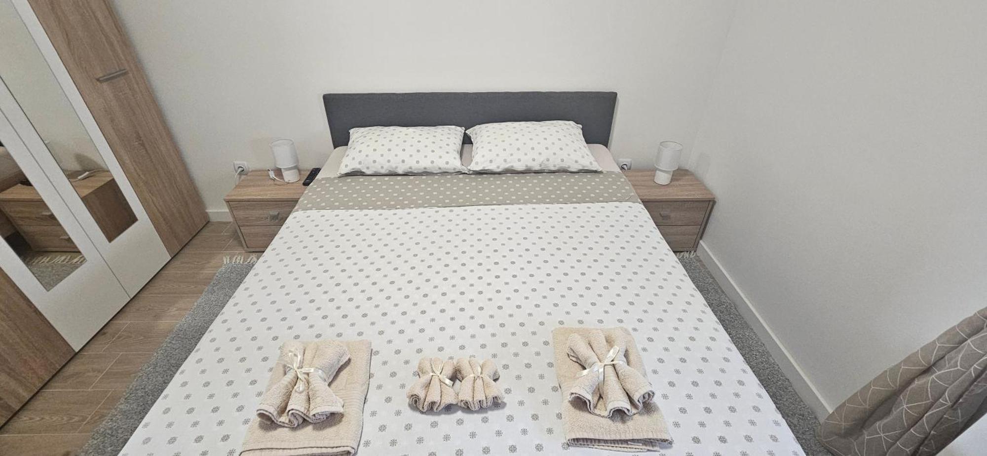 Apartman Vukota 2 ピロト エクステリア 写真
